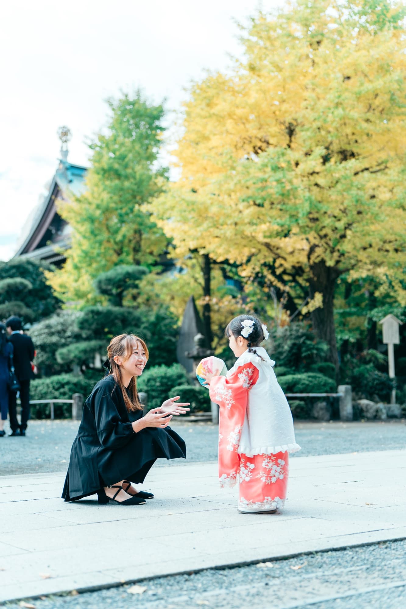 川崎大師 七五三 着物姿の子ども