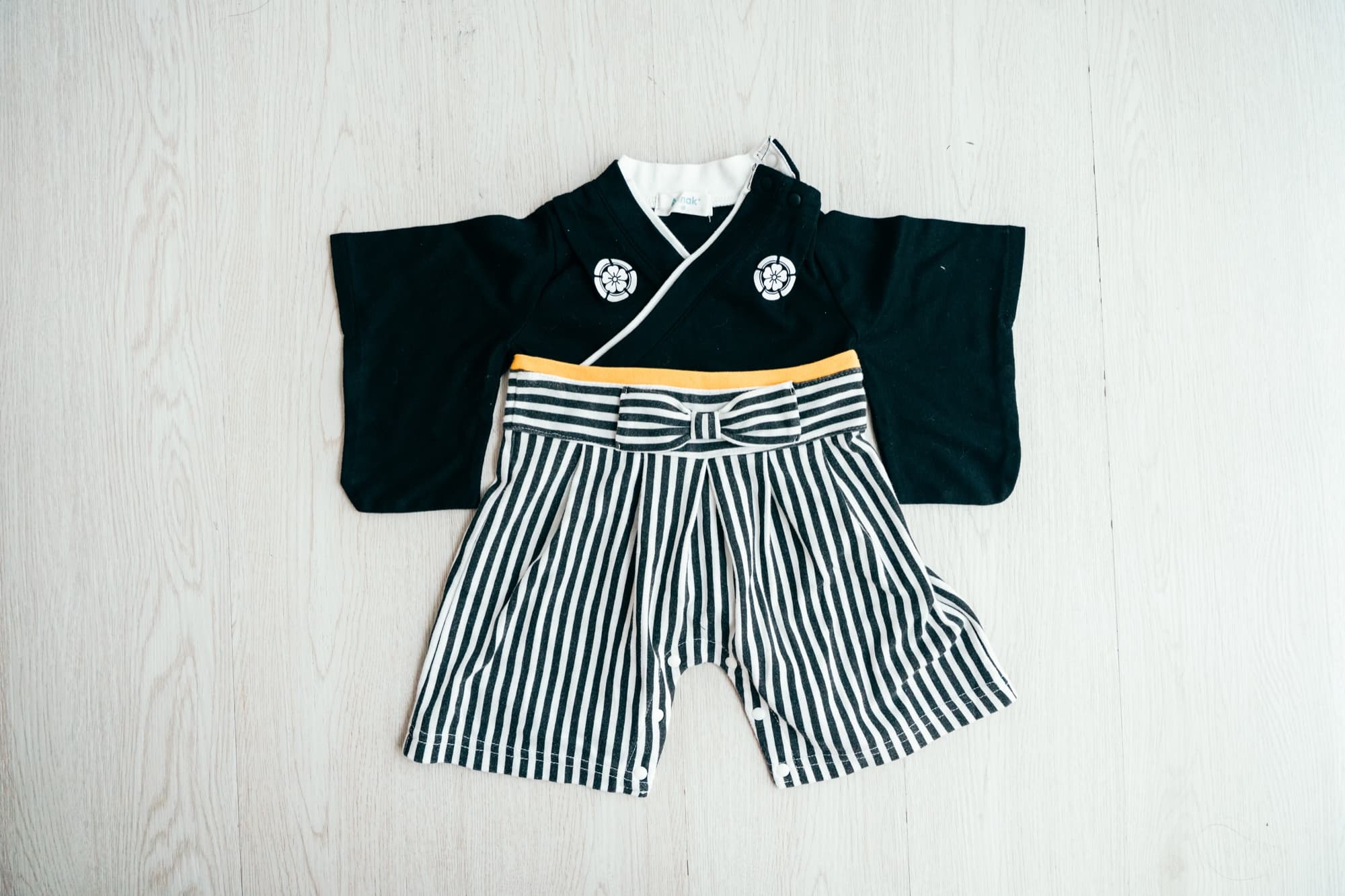 赤ちゃん袴 黒紋付 男の子