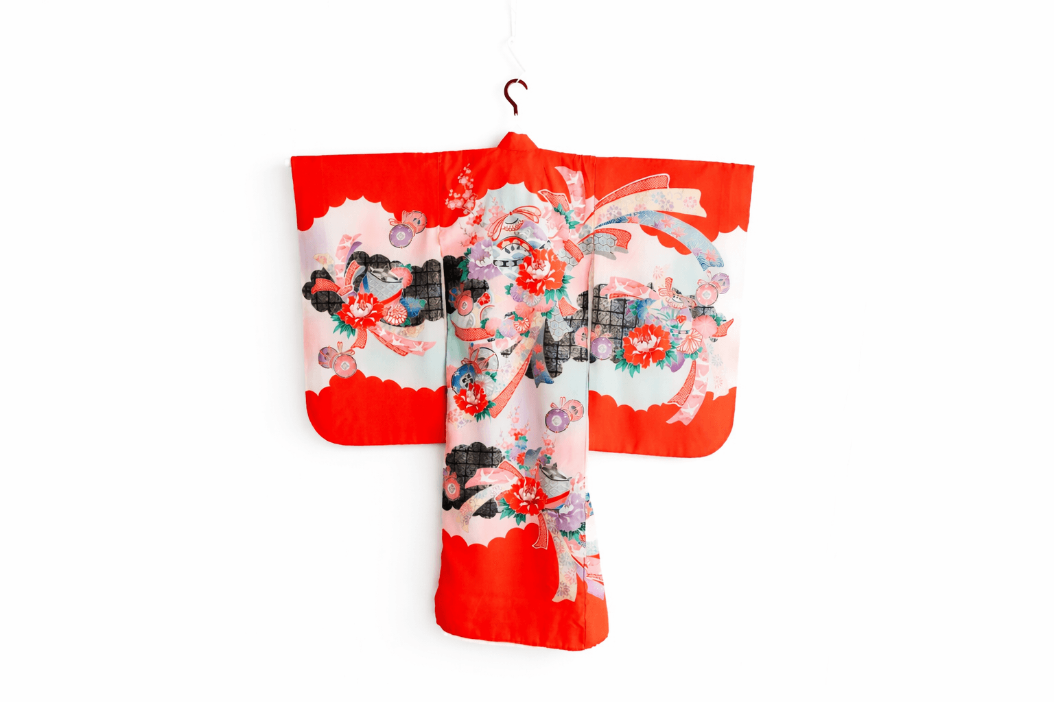 産着 赤 女の子